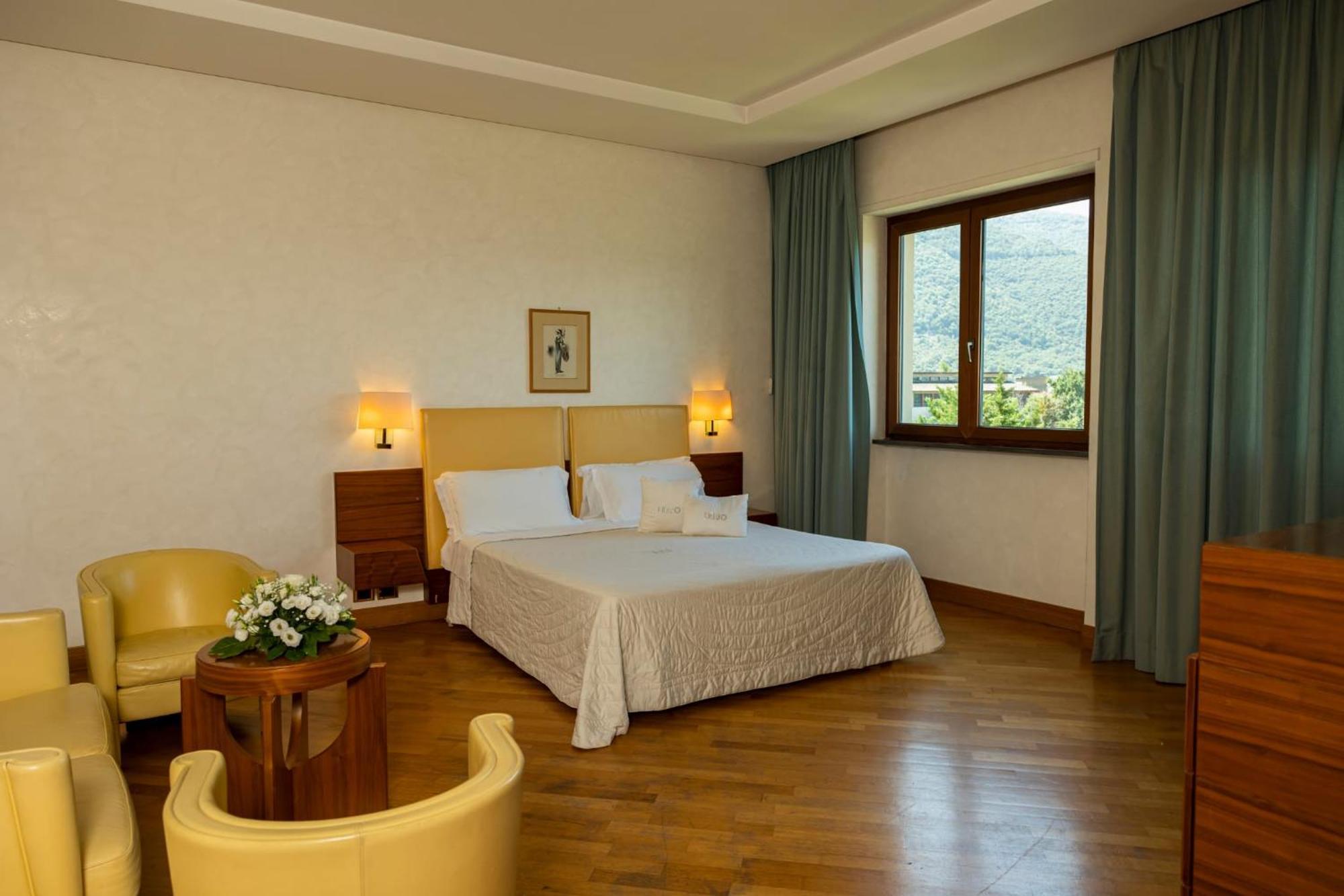 Solofra Palace Hotel & Resort Luaran gambar